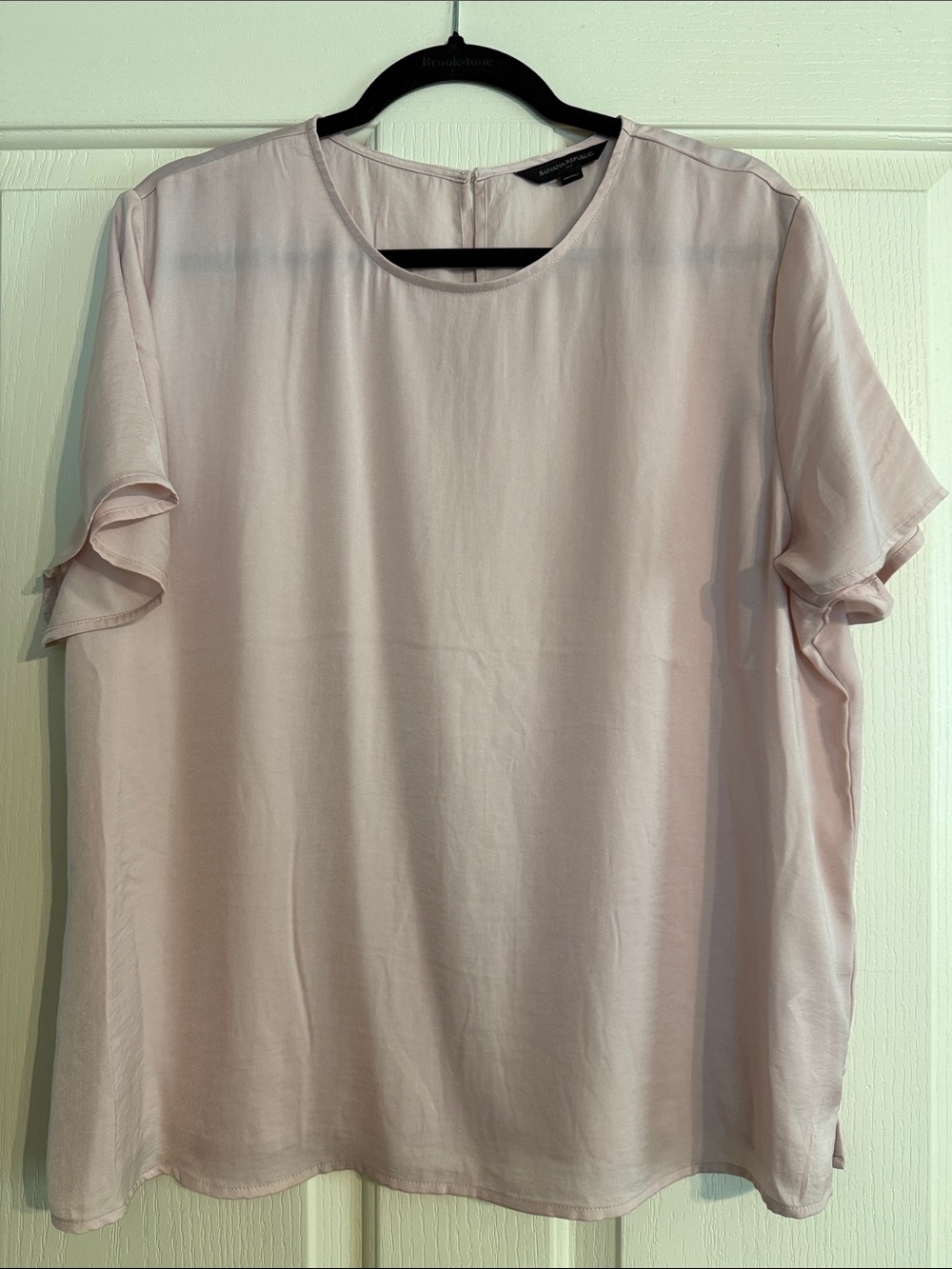 Banana Republic Soft Pink Short Ruffle Sleeve Blouse